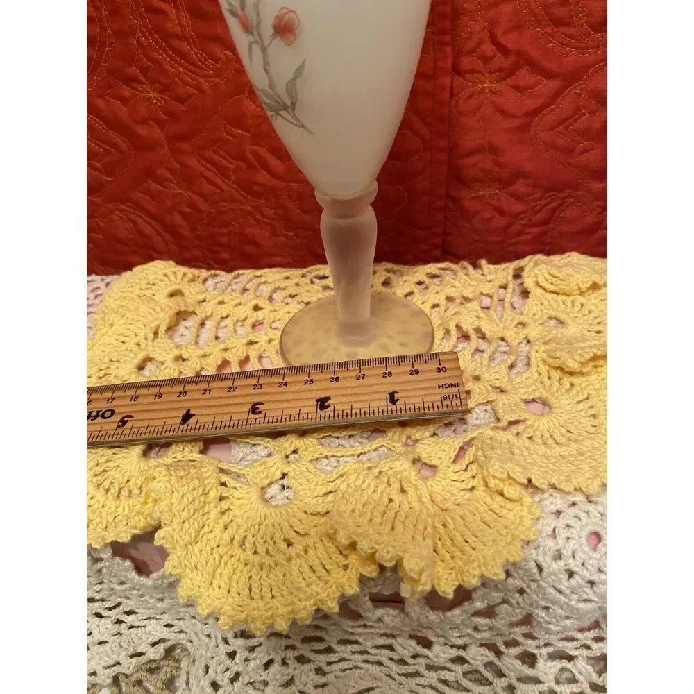 Vintage‎ 1960's Satin Art Glass  Elegant Sparrow Vase Made in Italy by Norleans